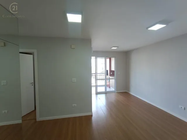 Apartamento com 76m² 3 quartos e 2 banheiros, à venda, no bairro Gleba Palhano em Londrina