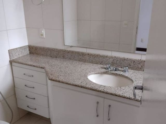 Apartamento 3 quartos e 3 banheiros, à venda, no bairro Centro em Campos dos Goytacazes