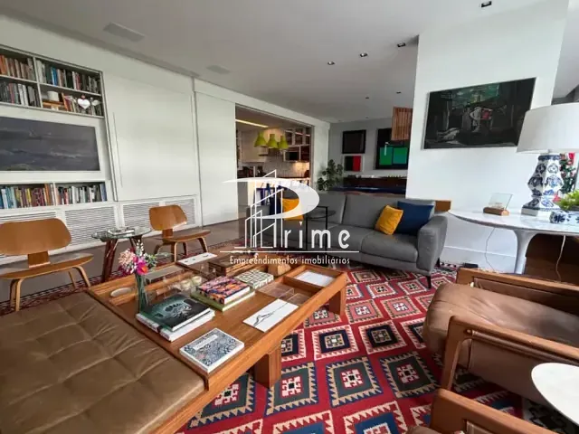Apartamento com 250m² 4 quartos e 3 banheiros, à venda, no bairro Copacabana em Rio de Janeiro
