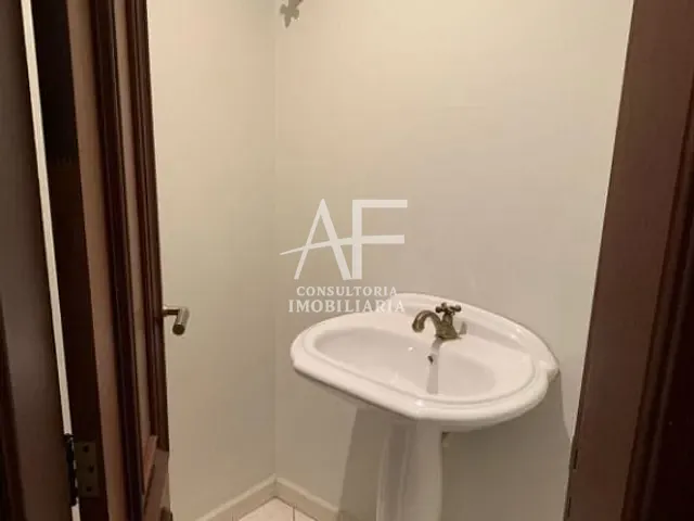 Apartamento com 350m² 3 quartos e 4 banheiros, à venda ou para alugar, no bairro Jardim das Nações em Taubaté