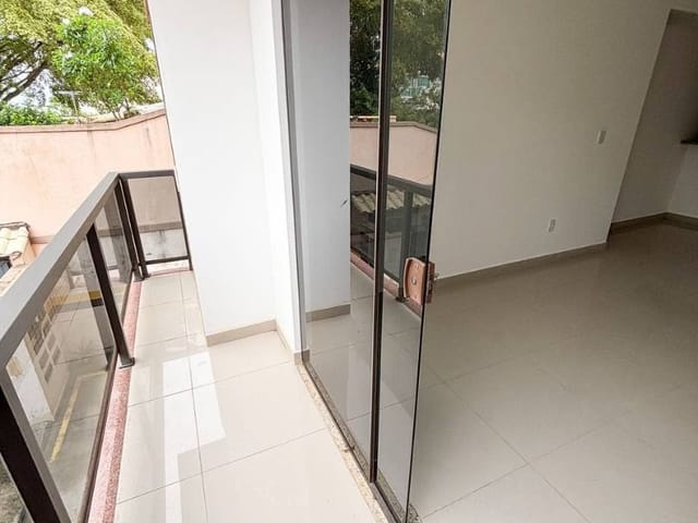 Apartamento 2 quartos e 2 banheiros, à venda, no bairro Lagoa em Macaé