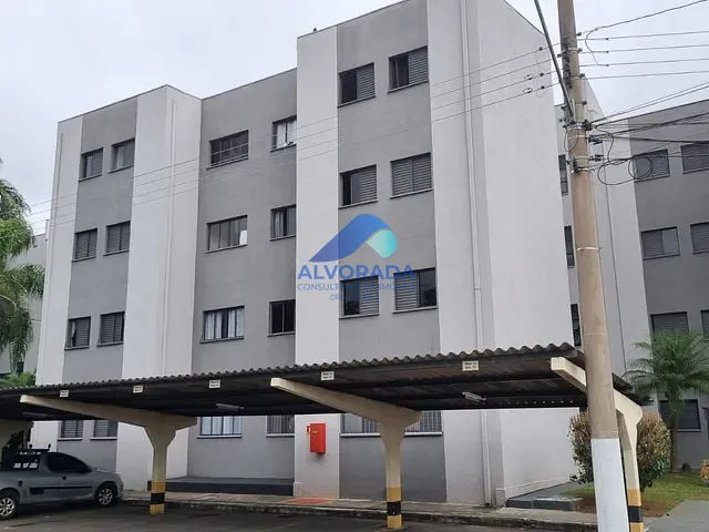 Apartamento 2 quartos e 1 banheiro, à venda, no bairro Conjunto Residencial Trinta e Um de Março em São José dos Campos