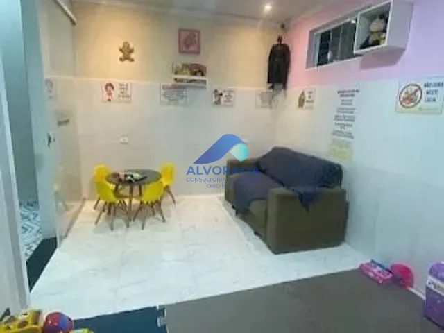 Apartamento 2 quartos e 1 banheiro, à venda, no bairro Conjunto Residencial Trinta e Um de Março em São José dos Campos