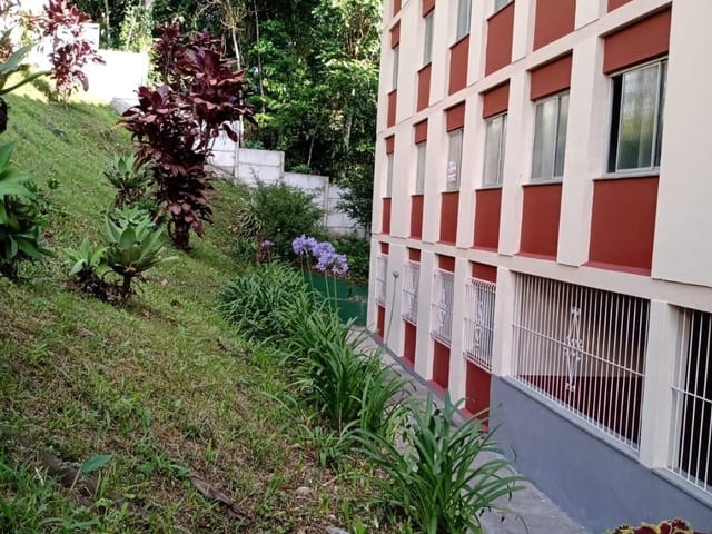 Apartamento 3 quartos e 1 banheiro, à venda, no bairro São Sebastião em Petrópolis