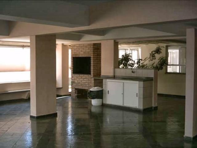 Condomínio do Apartamento - Ed. Saint Maarten - Apartamento para locação mobiliado, com 3 quartos por R$ 2.300,00 -  Centro, Londrina, PR | Premier Imóveis