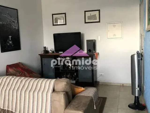 Apartamento com 75m² 2 quartos e 1 banheiro, à venda, no bairro Luz em São Paulo