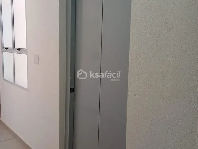 Apartamento com 68m² 2 quartos e 1 banheiro, à venda, no bairro Parque Residencial Rita Vieira em Campo Grande