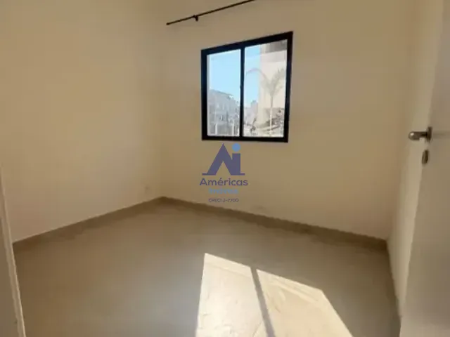 Apartamento 2 quartos e 1 banheiro, para alugar, no bairro Recreio dos Bandeirantes em Rio de Janeiro