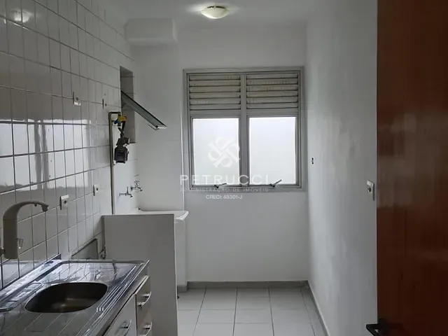 Apartamento 3 quartos e 1 banheiro, para alugar, no bairro Vila Valparaíso em Santo André