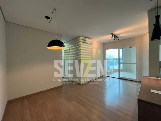 Apartamento com 81m² 3 quartos e 1 banheiro, à venda, no bairro Jardim Contorno em Bauru