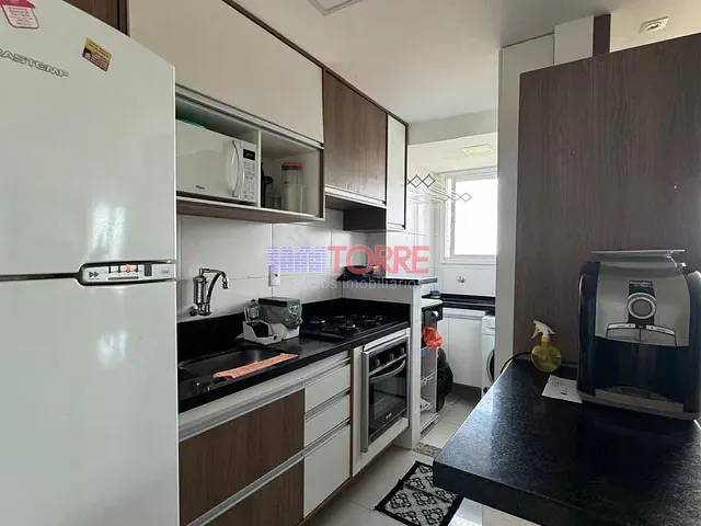 Apartamento 2 quartos e 2 banheiros, à venda, no bairro Nossa Senhora da Vitória em Ilhéus