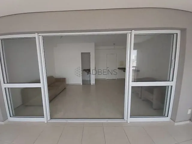 Apartamento 1 quarto e 1 banheiro, à venda ou para alugar, no bairro Bela Vista em São Paulo