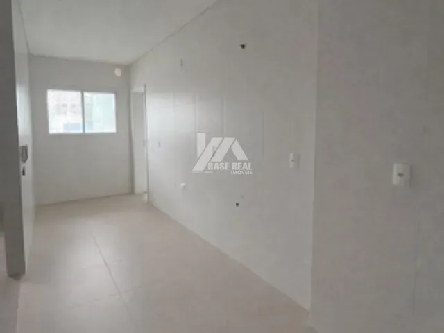 Apartamento com 230m² 3 quartos e 2 banheiros, à venda, no bairro Centro em Ponta Grossa