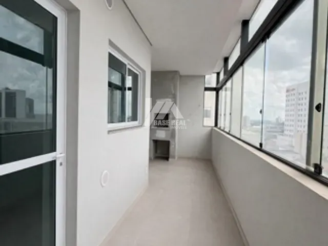 Apartamento com 230m² 3 quartos e 2 banheiros, à venda, no bairro Centro em Ponta Grossa