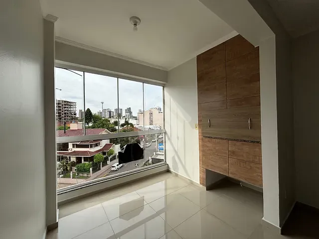 Apartamento 2 quartos e 2 banheiros, para alugar, no bairro Centro em Lajeado