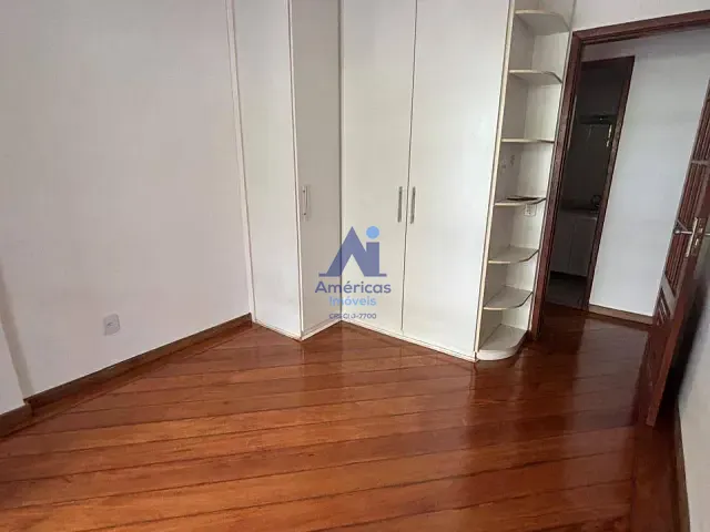 Apartamento 2 quartos e 2 banheiros, à venda ou para alugar, no bairro Recreio dos Bandeirantes em Rio de Janeiro