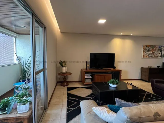 Apartamento 4 quartos e 5 banheiros, à venda, no bairro Centro em Campo Grande