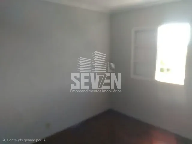 Apartamento com 69m² 3 quartos e 1 banheiro, à venda, no bairro Parque Viaduto em Bauru