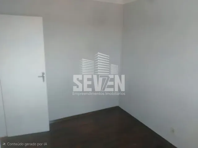 Apartamento com 69m² 3 quartos e 1 banheiro, à venda, no bairro Parque Viaduto em Bauru