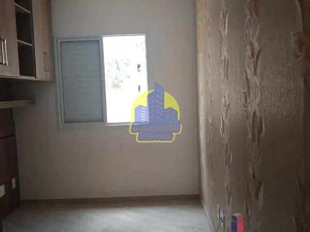 Apartamento 2 quartos e 1 banheiro, à venda, no bairro Umuarama em Osasco