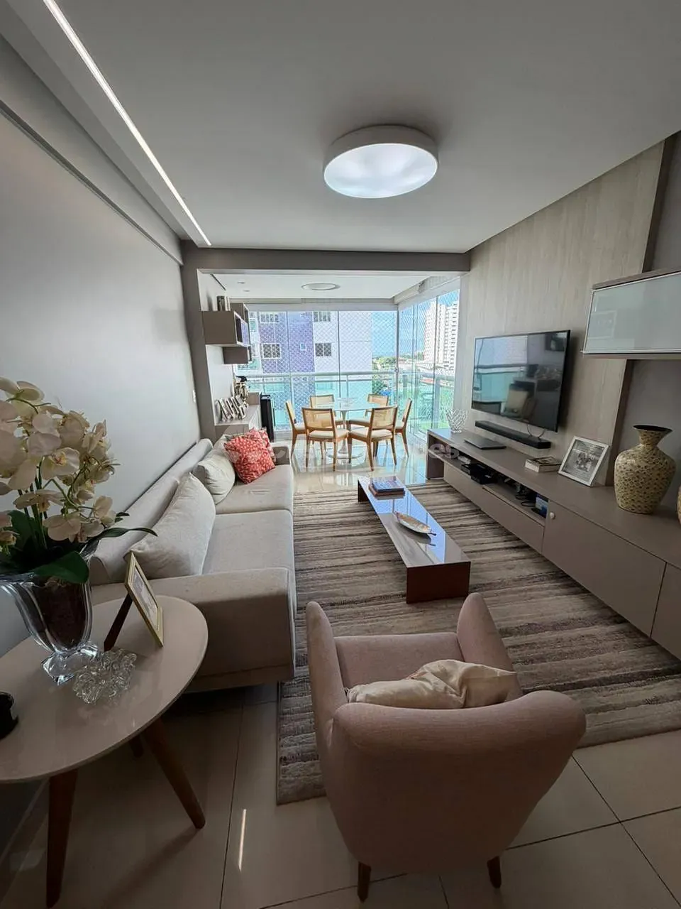 Apartamento, 3 quartos, 130 m² - Foto 1