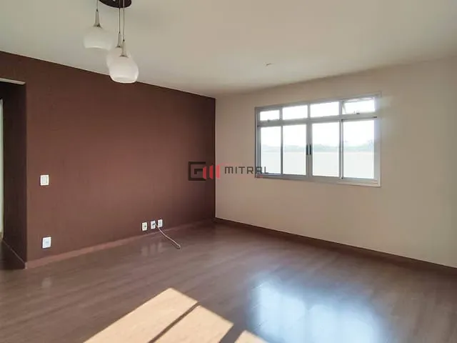Apartamento com 82m² 3 quartos e 1 banheiro, à venda, no bairro Vale dos Tucanos em Londrina