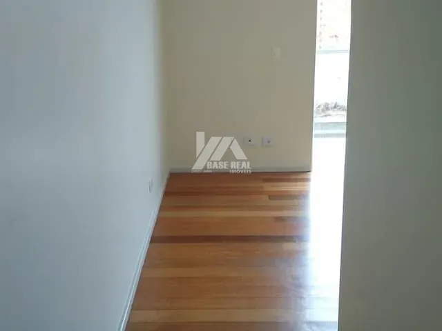 Apartamento com 133m² 3 quartos e 2 banheiros, para alugar, no bairro Santa Cruz em Guarapuava