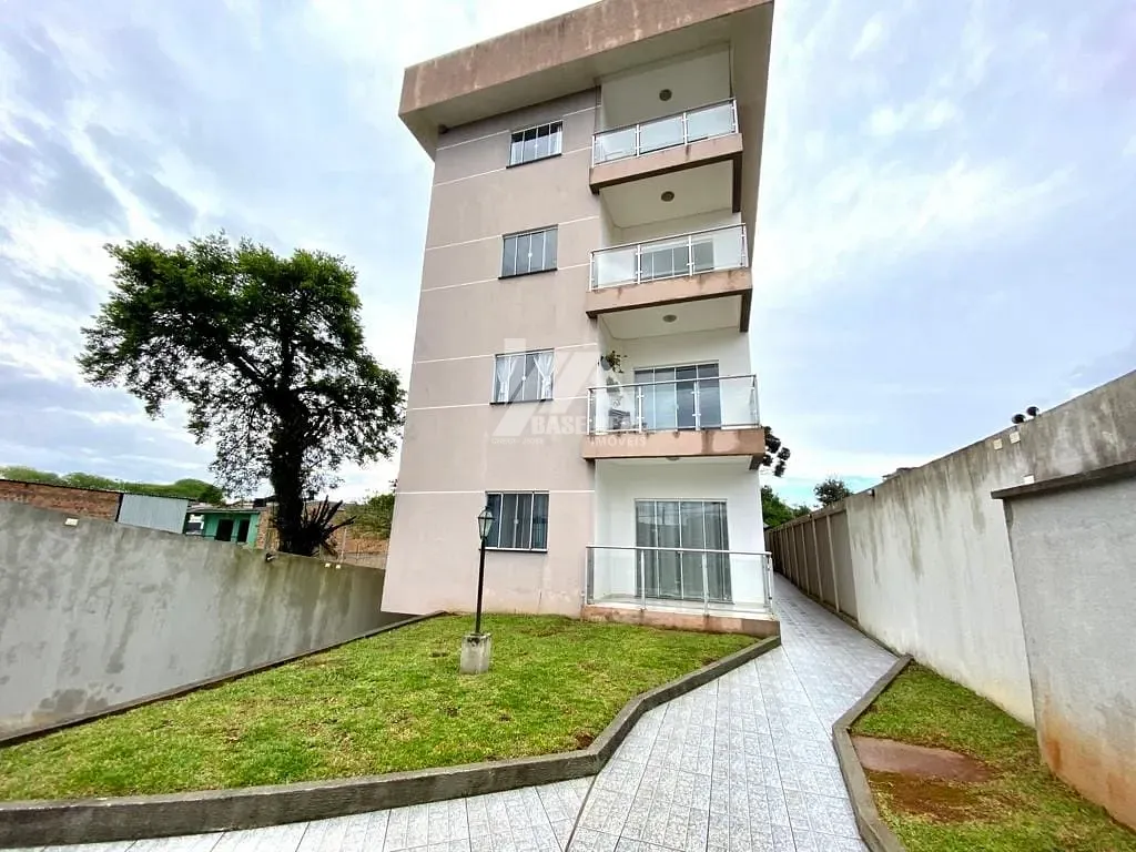 Excelente apartamento no Santa Cruz com Mobília — Santa Cruz