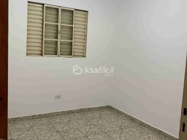 Apartamento 2 quartos e 1 banheiro, à venda, no bairro Pioneiros em Campo Grande