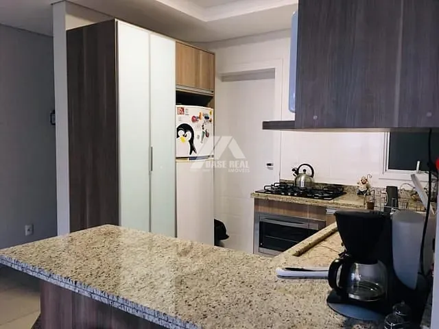 Apartamento com 146m² 2 quartos e 2 banheiros, à venda, no bairro Centro em Guarapuava