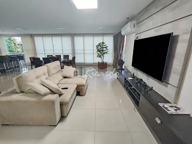 Apartamento 3 quartos e 4 banheiros, para alugar, no bairro Centro em Arapongas