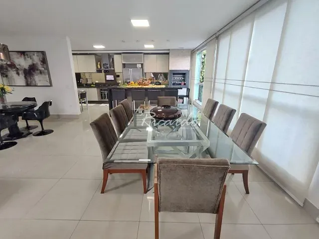 Apartamento 3 quartos e 4 banheiros, para alugar, no bairro Centro em Arapongas