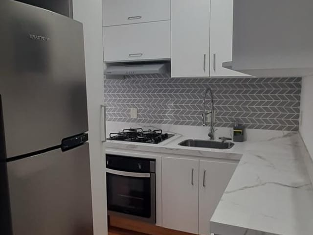 Foto do Apartamento - 🏡 Apartamento Reformado com 2 Quartos à Venda no Jardim Marina – Condomínio com Piscinas, Portaria 24h e Excelente Estrutura de Lazer | OPEN HOUSE REAL ESTATE IMÓVEIS LTDA
