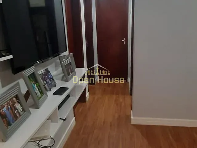Apartamento 2 quartos e 1 banheiro, à venda, no bairro Três Poços em Volta Redonda