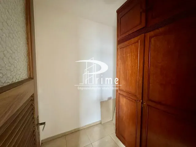 Apartamento 2 quartos e 2 banheiros, para alugar, no bairro Icaraí em Niterói