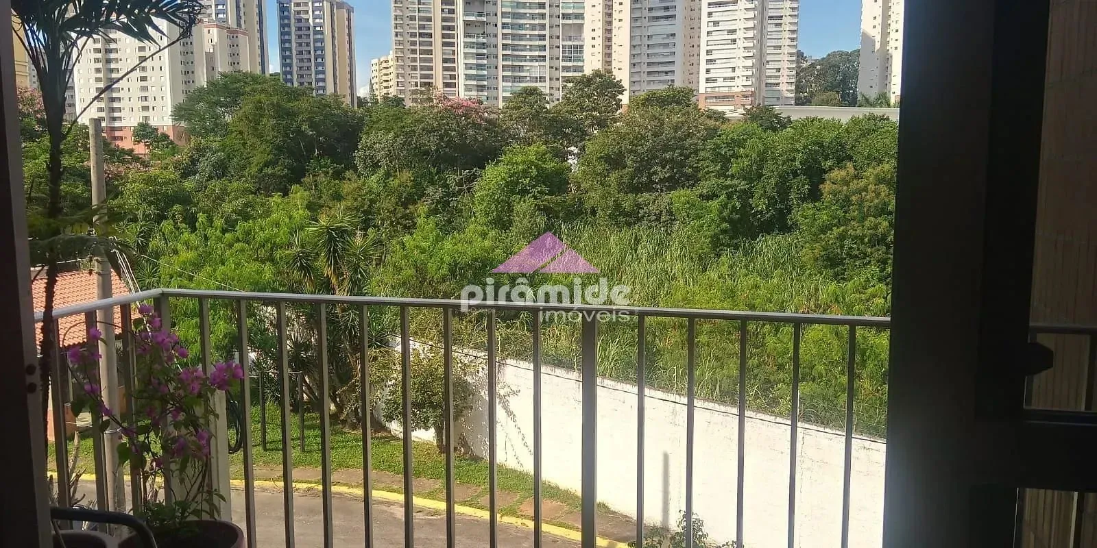 Apartamento, 3 quartos, 96 m² - Foto 2