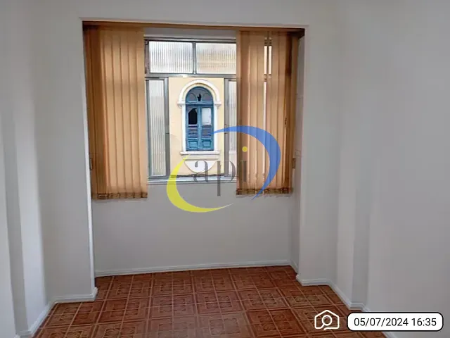Apartamento 1 quarto e 1 banheiro, para alugar, no bairro Botafogo em Rio de Janeiro