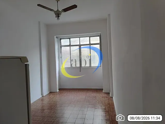 Apartamento 1 quarto e 1 banheiro, para alugar, no bairro Botafogo em Rio de Janeiro