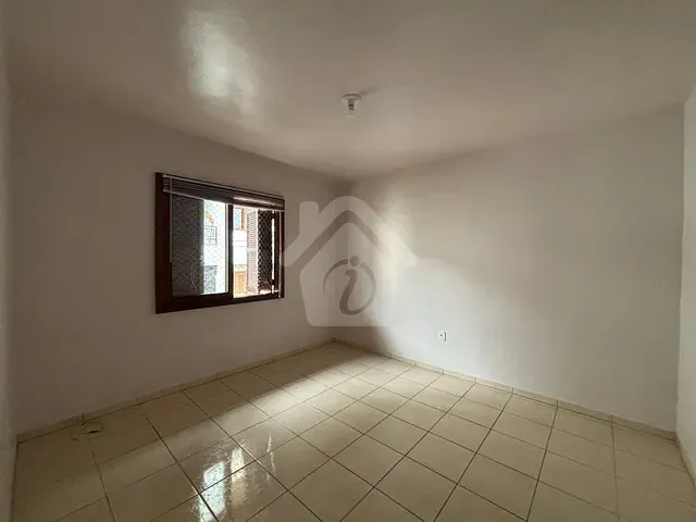 Apartamento 3 quartos e 2 banheiros, para alugar, no bairro Moinhos em Lajeado