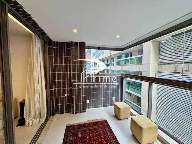 Apartamento com 140m² 3 quartos e 4 banheiros, à venda, no bairro Icaraí em Niterói