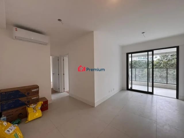 Apartamento 2 quartos e 3 banheiros, à venda, no bairro Barra da Tijuca em Rio de Janeiro