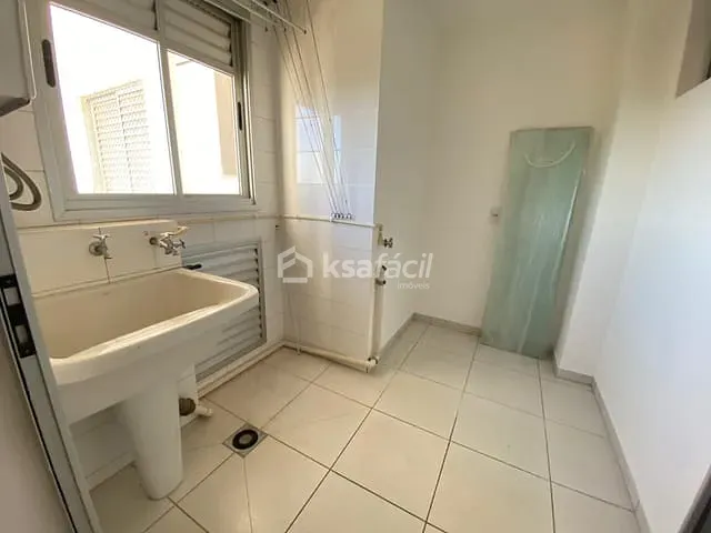 Apartamento com 186m² 3 quartos e 2 banheiros, à venda ou para alugar, no bairro Jardim dos Estados em Campo Grande