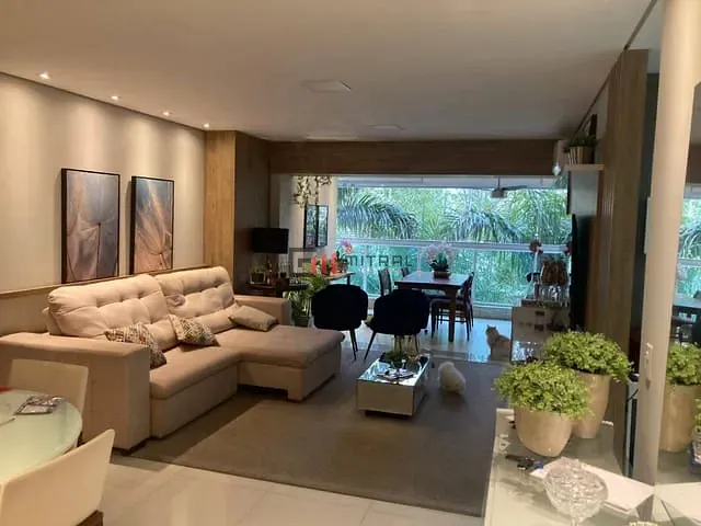 Apartamento com 190m² 3 quartos e 3 banheiros, à venda, no bairro Centro em Londrina