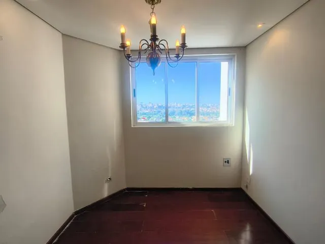 Apartamento com 72m² 3 quartos e 2 banheiros, à venda, no bairro Cláudia em Londrina
