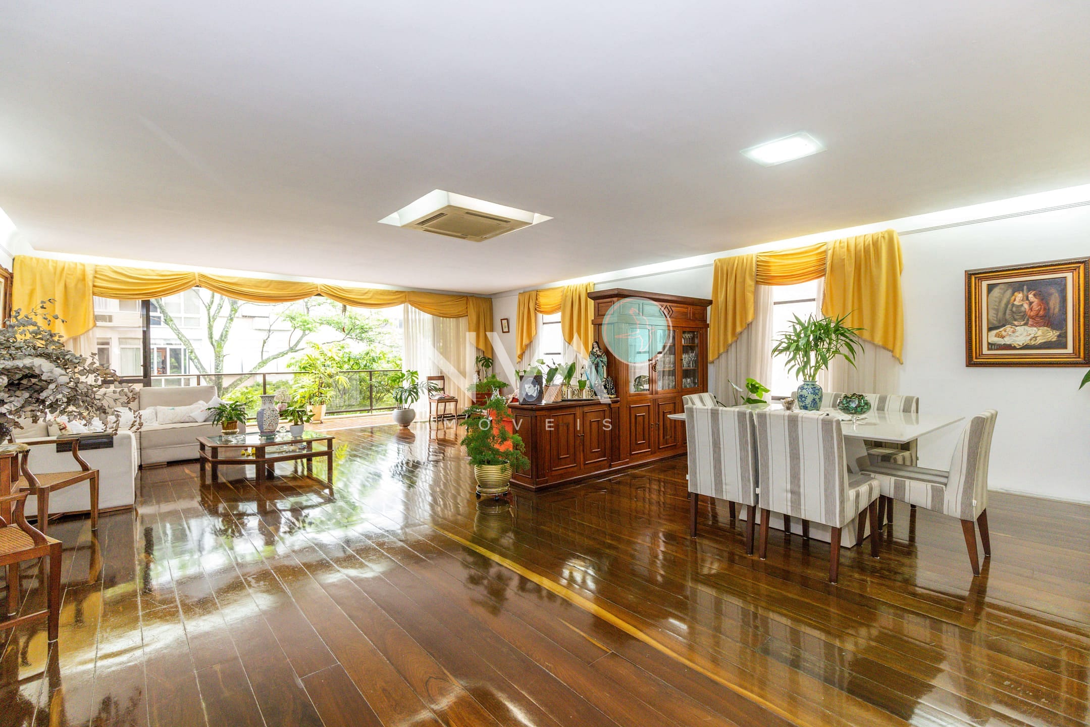 Apartamento, 4 quartos, 250 m² - Foto 1