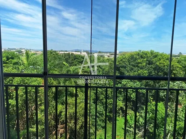 Apartamento com 68m² 2 quartos e 2 banheiros, à venda ou para alugar, no bairro Parque Senhor do Bonfim em Taubaté