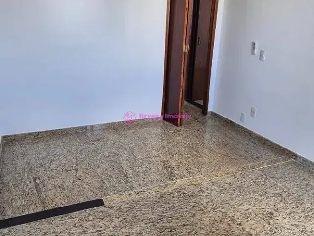 Apartamento 2 quartos e 1 banheiro, à venda, no bairro Rudge Ramos em São Bernardo do Campo