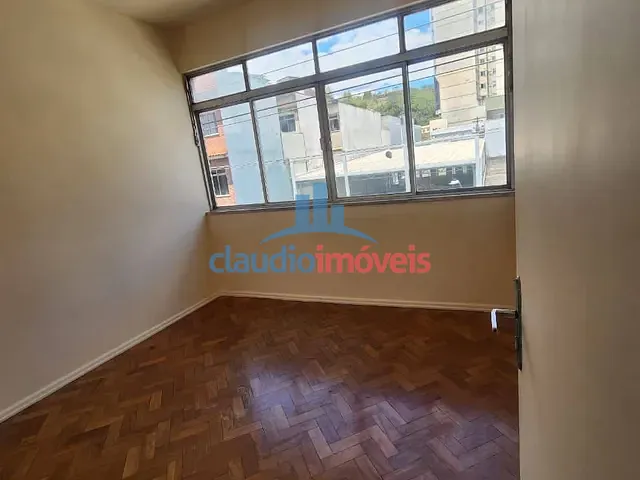 Apartamento 3 quartos e 3 banheiros, para alugar, no bairro Centro em Barra Mansa