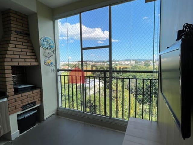 Apartamento com 68m², à venda, no bairro Parque Senhor do Bonfim em Taubaté