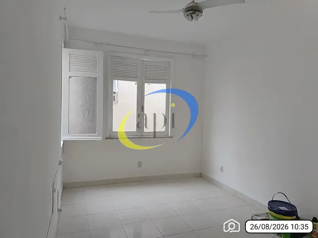 Apartamento 1 quarto e 1 banheiro, para alugar, no bairro Botafogo em Rio de Janeiro